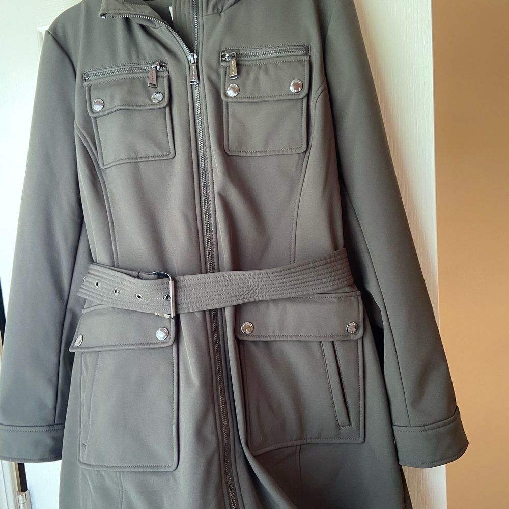 Michael Kors Rain Jacket size Large
